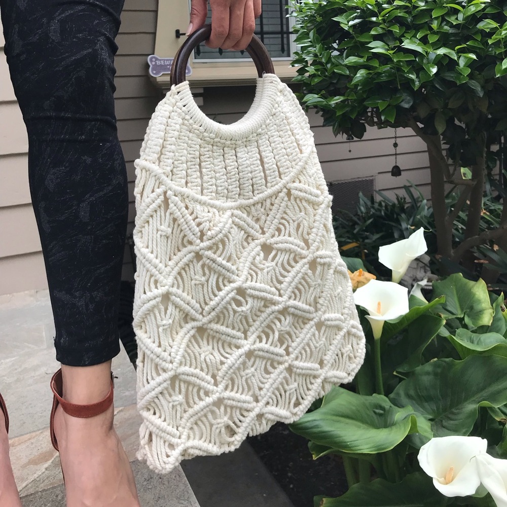 New Crochet Bag 2 colors available - Picture 2 of 7